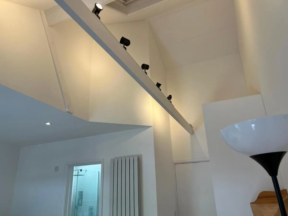 300M To Fitzwilliam Museum 3 En-Suites Double Bedroom Victoria House Cambridge  Cambridge (Cambridgeshire)