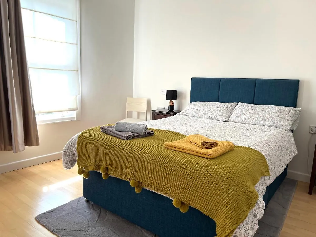 300M To Fitzwilliam Museum 3 En-Suites Double Bedroom Victoria House Cambridge