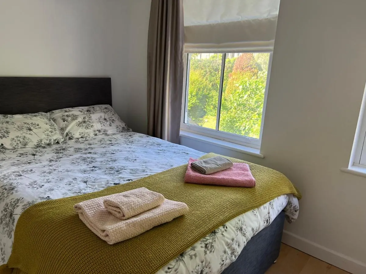 300M To Fitzwilliam Museum 3 En-Suites Double Bedroom Victoria House Cambridge  United Kingdom