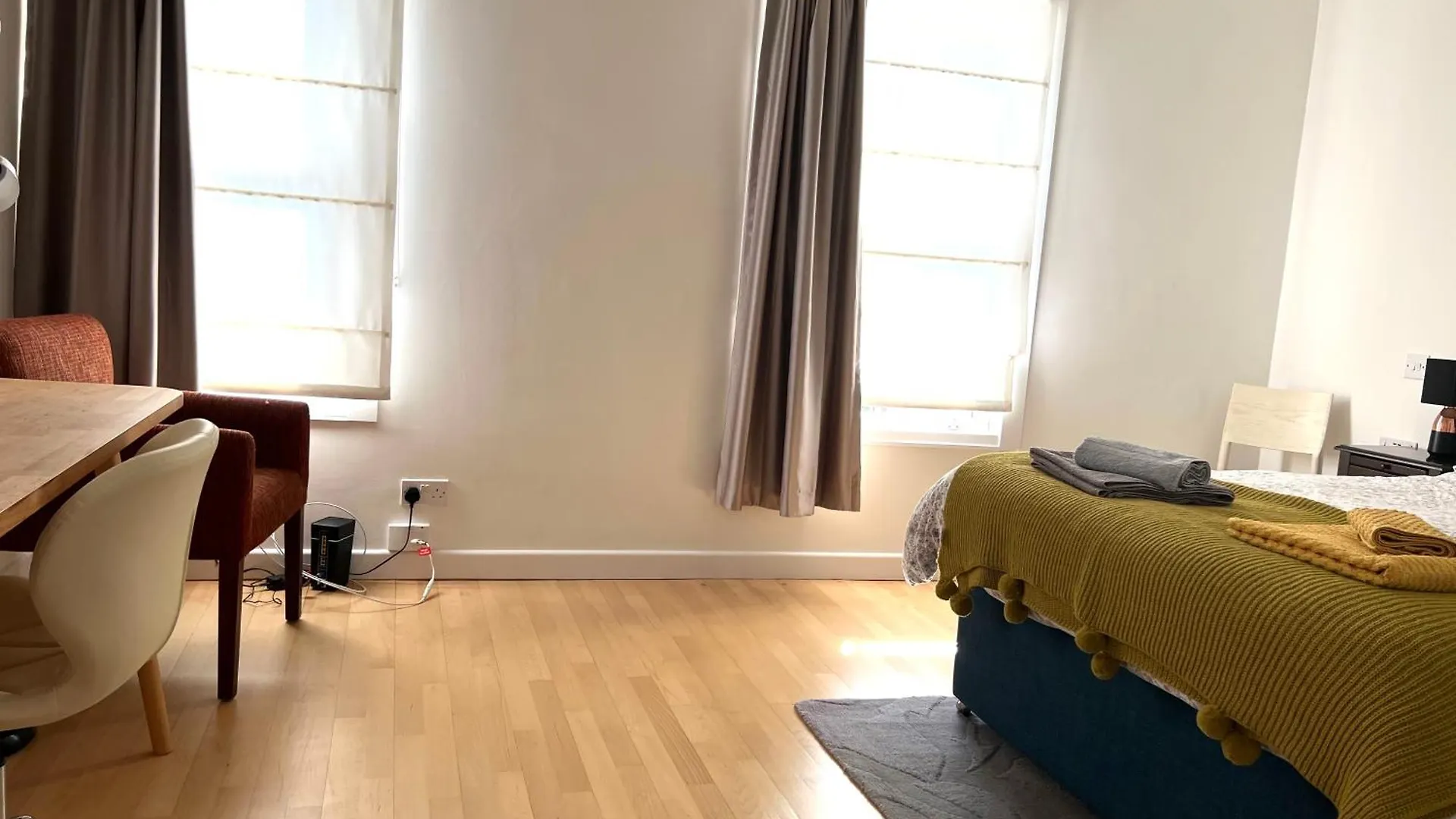 300M To Fitzwilliam Museum 3 En-Suites Double Bedroom Victoria House Cambridge  United Kingdom